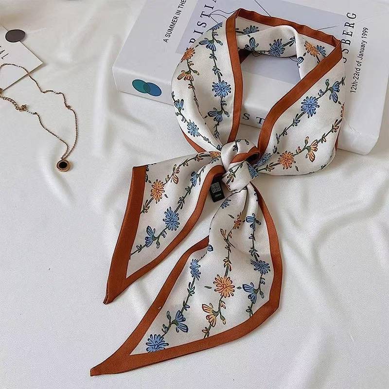 Vintage Floral Silk Silk Scarf - Ethnic Fashion Design 评论和价格